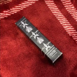 Jeffree Star lipstick